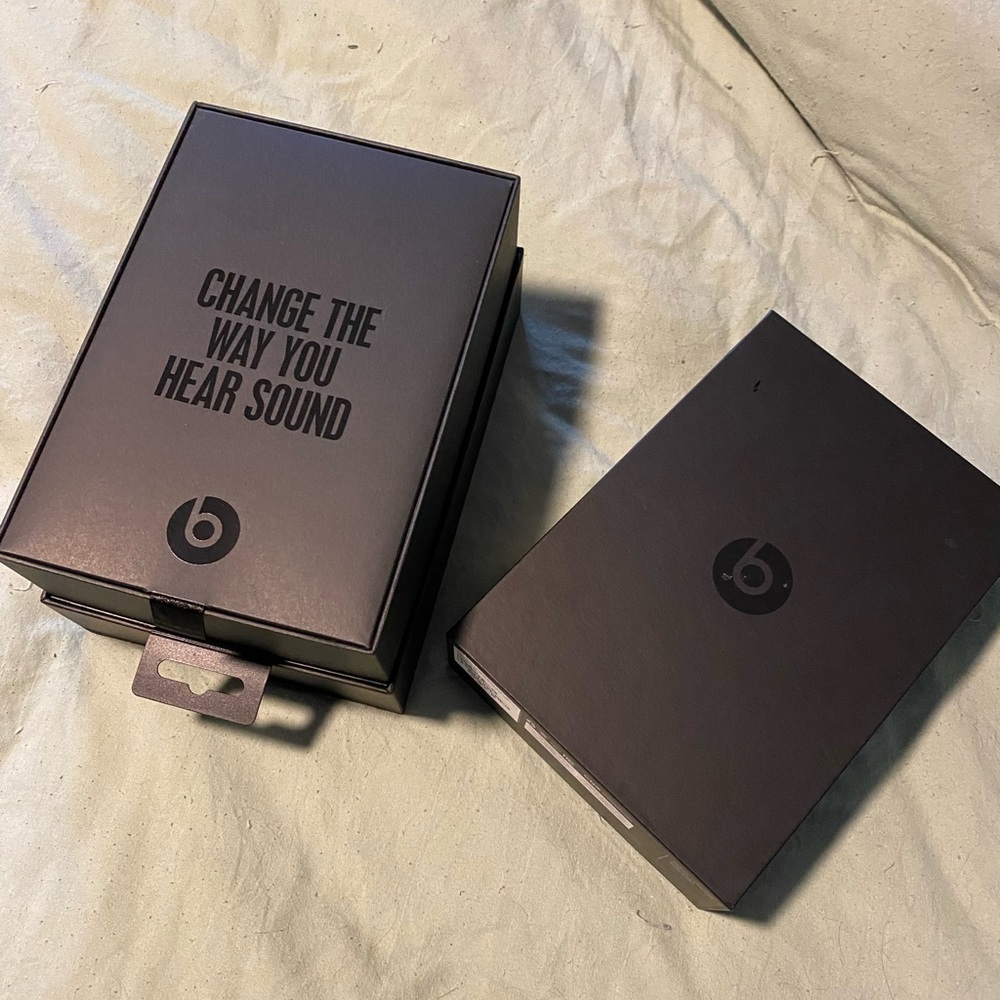 Beats Solo 3 Wireless Headphones